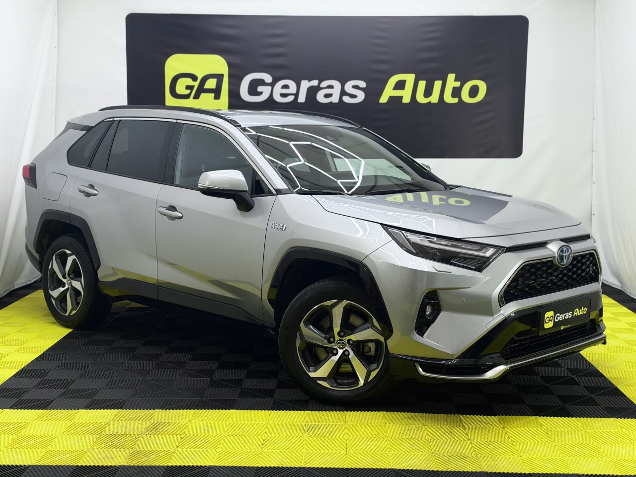 Toyota RAV4 | 3