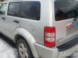 Dodge Nitro, Visureigis | 1