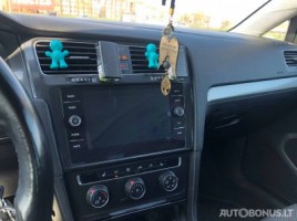 Volkswagen Golf | 1