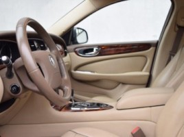 Jaguar XJ | 2