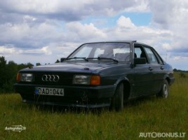 Audi 80, Sedanas | 2