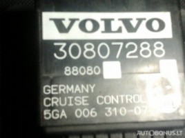 Volvo V40, Universalas | 2