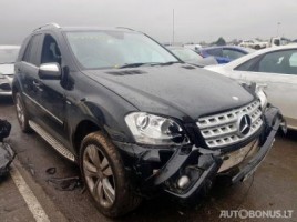 Mercedes-Benz ML300, Visureigis | 3