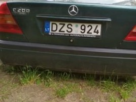 Mercedes-Benz C klasė | 1