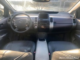 Toyota Prius, hečbekas | 4