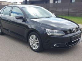 Volkswagen Jetta, 1.6 l., saloon | 0