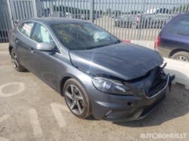 Volvo V40, Universalas | 1