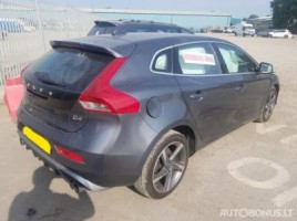 Volvo V40, Universalas | 2