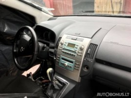 Toyota Corolla Verso, Минивэн | 4