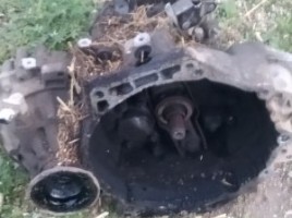 Volkswagen Golf | 4