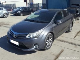 Toyota Avensis, Седан | 3