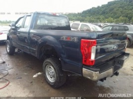 Ford F-250 | 4