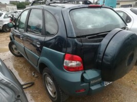 Renault 4, Visureigis | 0