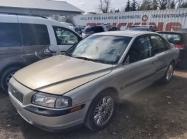 Volvo, Saloon | 3