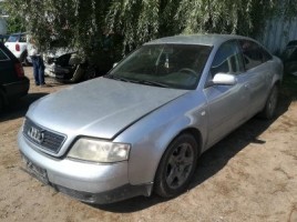 Audi, Sedanas | 3