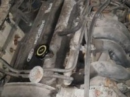 Ford, Hatchback | 3