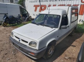 Renault 4, Коммерческий | 3