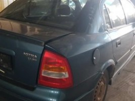 Opel, Sedanas | 3