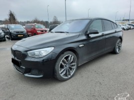 BMW 530, 3.0 l., hatchback | 0