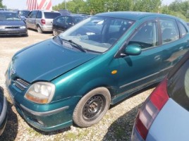 Nissan, Vienatūris | 2