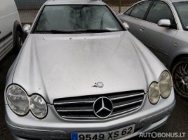Mercedes-Benz CLK320 | 1