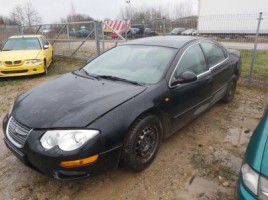 Chrysler, Saloon | 3