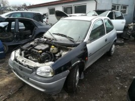 Opel, Hatchback | 3