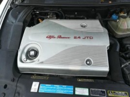 Alfa Romeo, Седан | 1