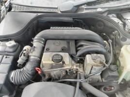 Mercedes-Benz, Saloon | 1