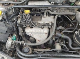 Renault 4, Saloon | 1