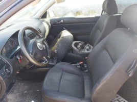 Volkswagen, Hatchback | 4