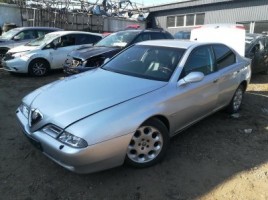 Alfa Romeo, Седан | 3