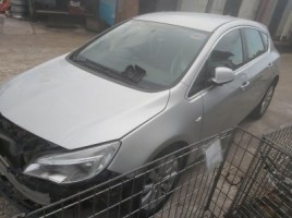 Opel, Hatchback | 3