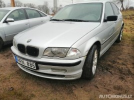 BMW 330 | 2