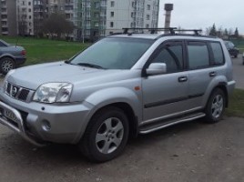 Nissan X-Trail cross-country