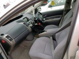 Toyota, Hatchback | 4