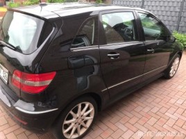 Mercedes-Benz B200 | 2