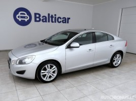 Volvo S60, 2.4 l., sedanas | 1