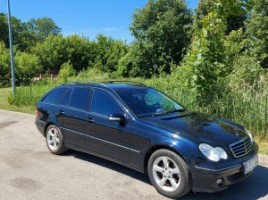 Mercedes-Benz C220 | 1