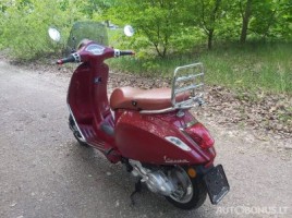 Piaggio Vespa, Moped/Motor-scooter | 1