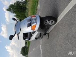 Piaggio Hexagon, Moped/Motor-scooter | 3