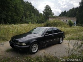 BMW 523 | 2