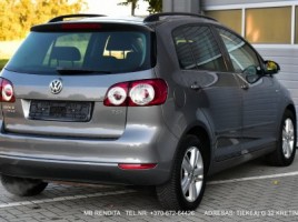 Volkswagen Golf | 3