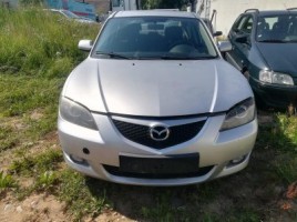 Mazda sedanas