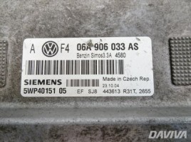 Volkswagen Golf, Hatchback | 3