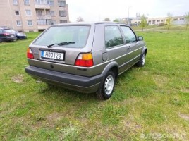 Volkswagen Golf | 4