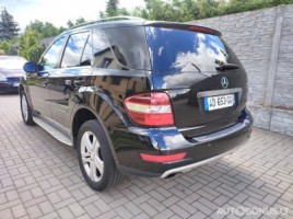 Mercedes-Benz ML300 | 1