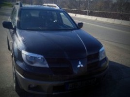 Mitsubishi Outlander | 1