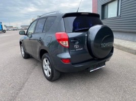 Toyota RAV4 | 3