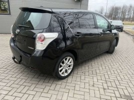 Toyota Verso | 1